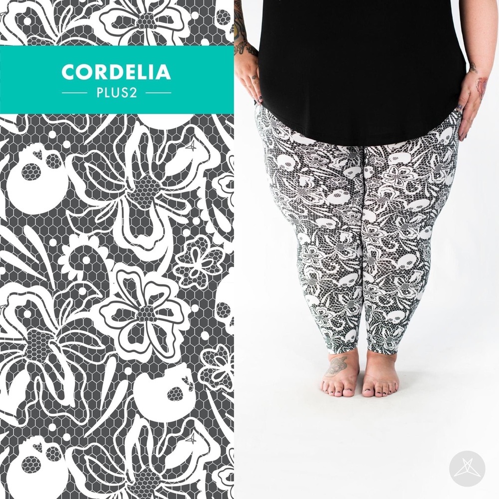 BNWT SweetLegs "Cordelia” Adult Plus2 (Fits most 22-28) full length leggings